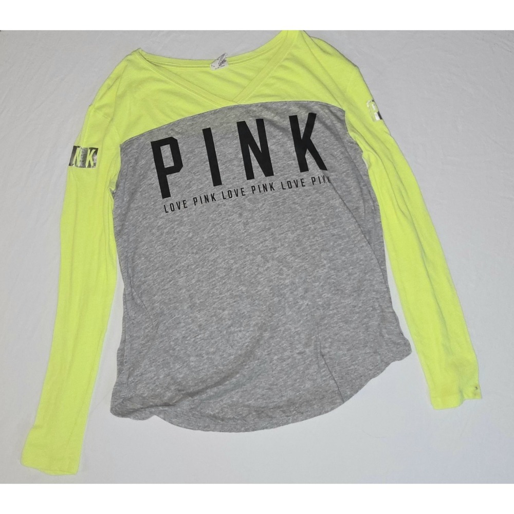 Victoria's Secret PINK lightweight‎ Long Sleeve shirt size Small